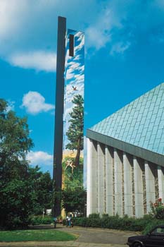 Lo-Auferstehungskirche